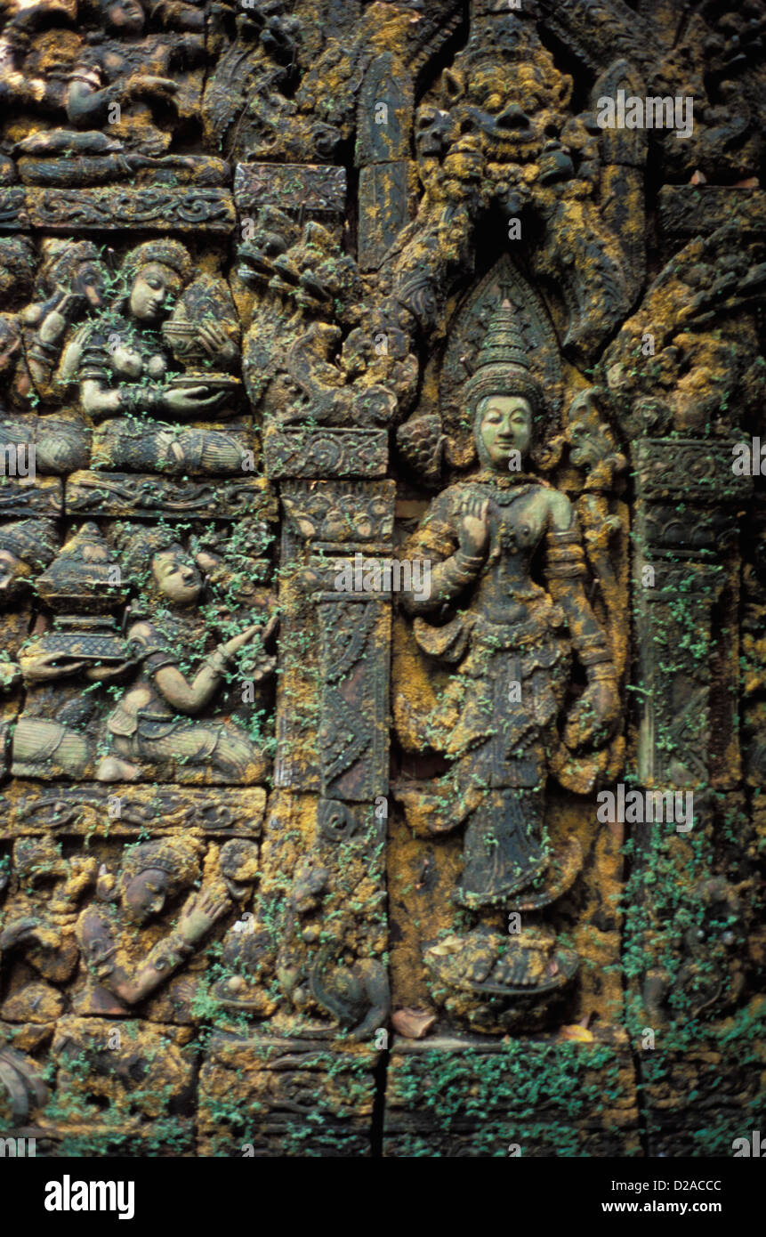 Thailand. Chiang Mai. Wall Of Fiugres At Terra Cotta Factory. Stock Photo