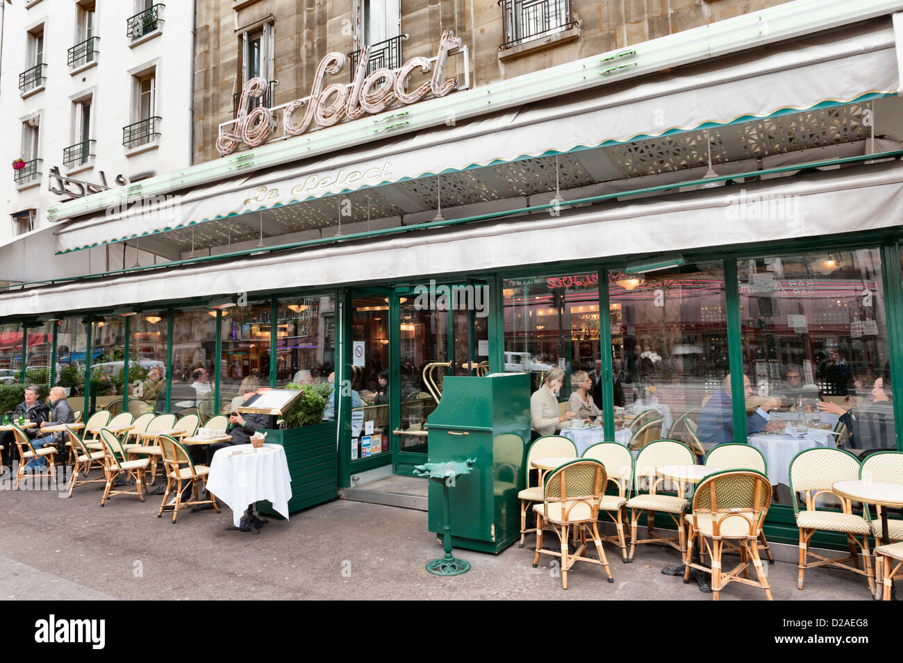 Le Select brasserie Montparnasse Paris, France Stock Photo