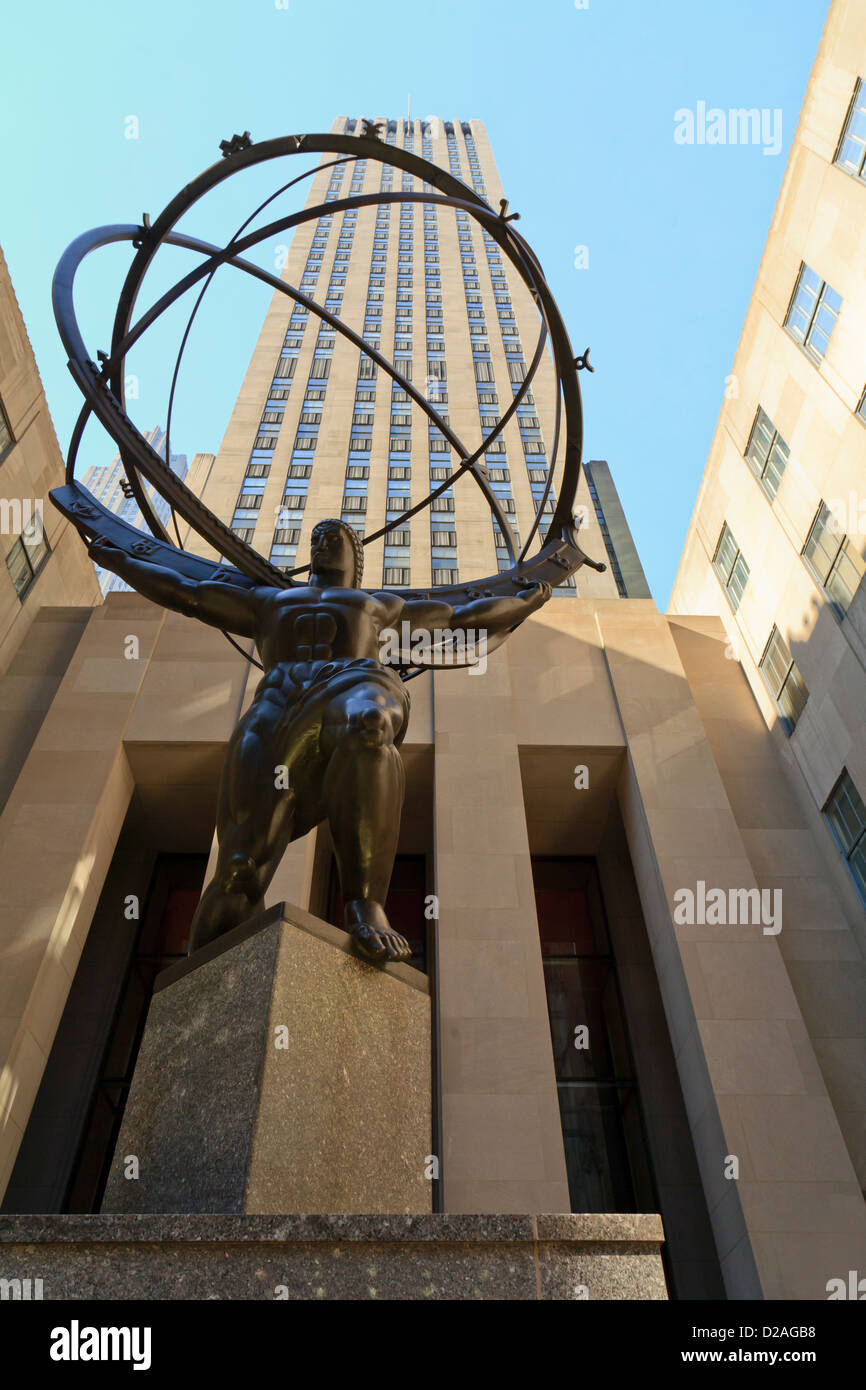 Atlas sculpture at the Rockefeller Center in Midtown Manhattan, New