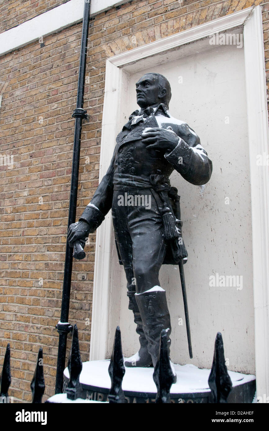 London, UK. 18/01/13. Snow covers a statue of Charles FitzRoy, 2nd Duke of  Grafton, as snow falls in Central London Stock Photo - Alamy