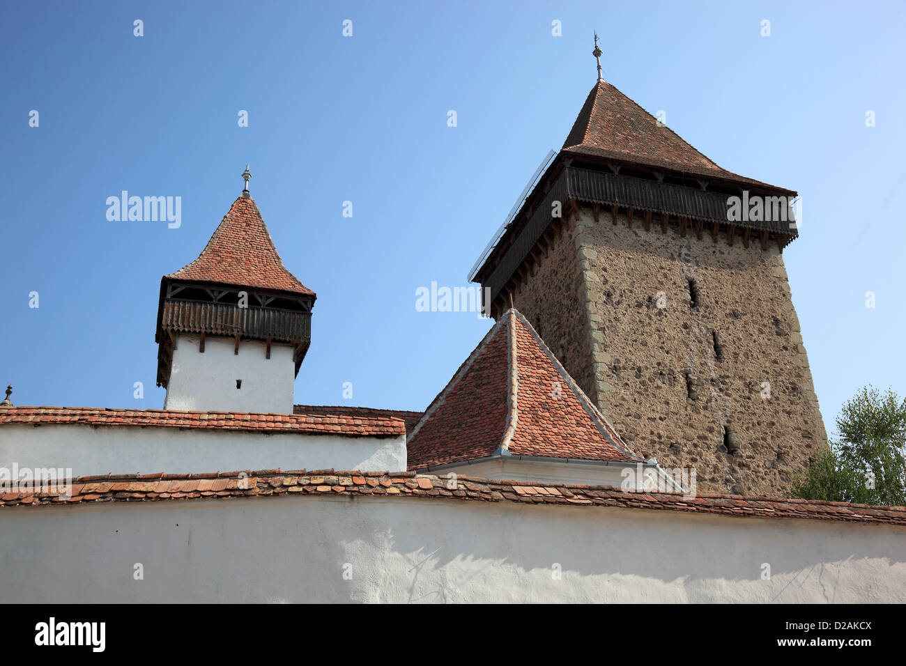 Homorod (German: Hamruden; Hungarian: Homorod) is a commune in Braşov County, Romania. Here the Saxon fortified church of Homoro Stock Photo