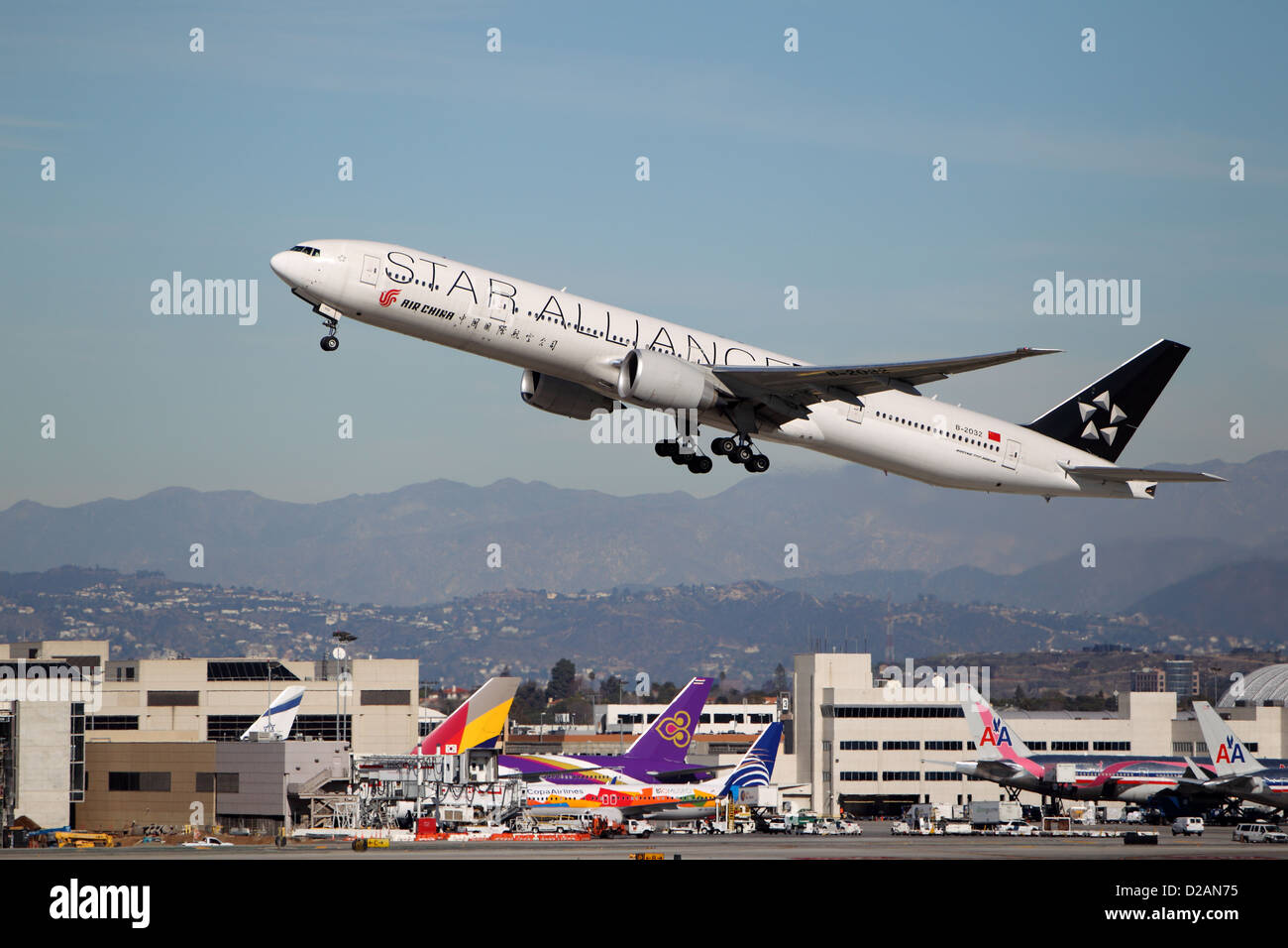 Star alliance app logo editorial photography. Image of flights - 75148652