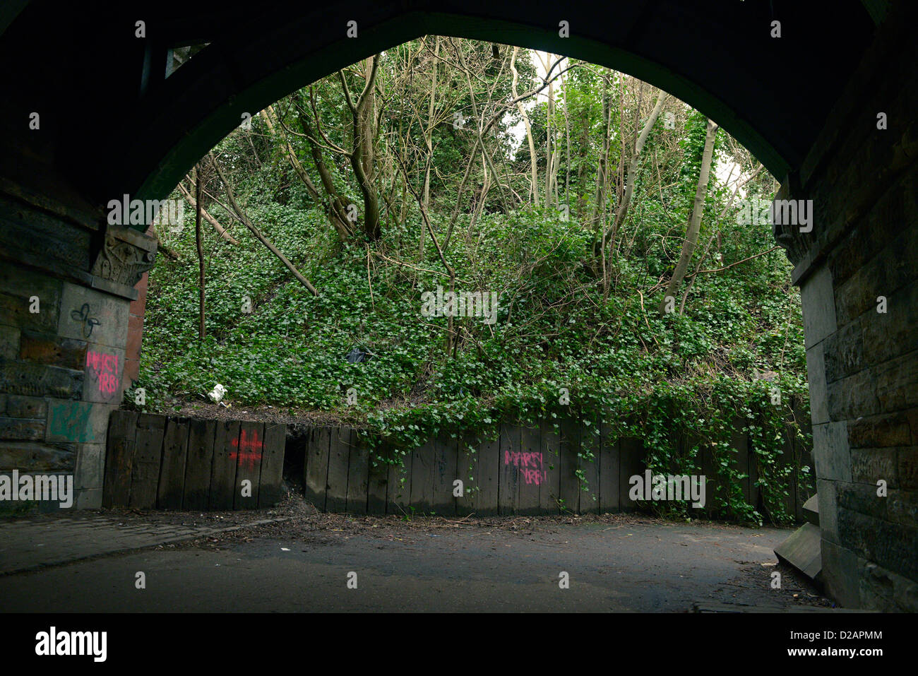 river kelvin walkway tunnel glasgow scotland Stock Photo Alamy