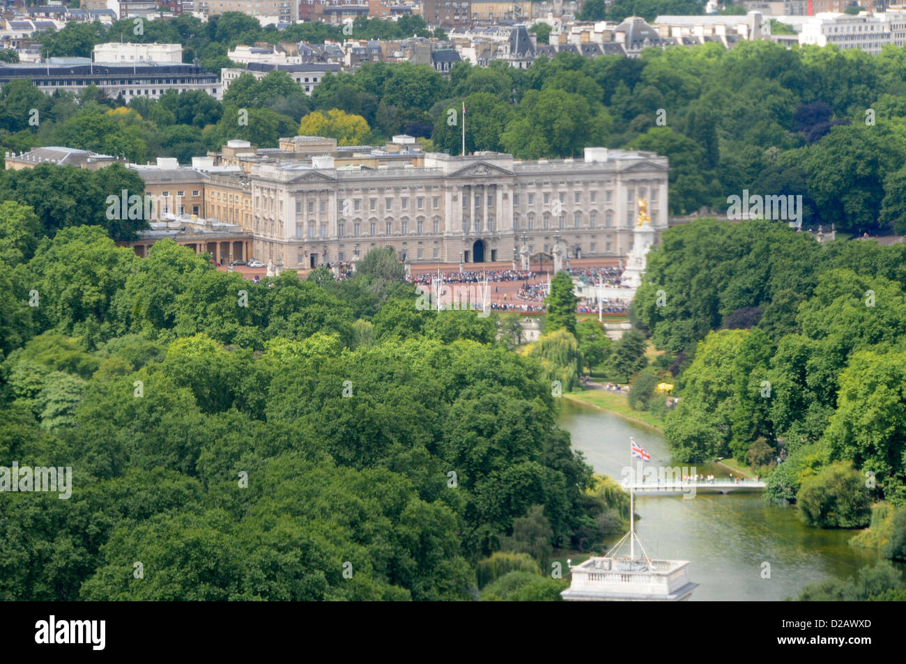Buckingham palace panoramic hires stock photography and images Alamy