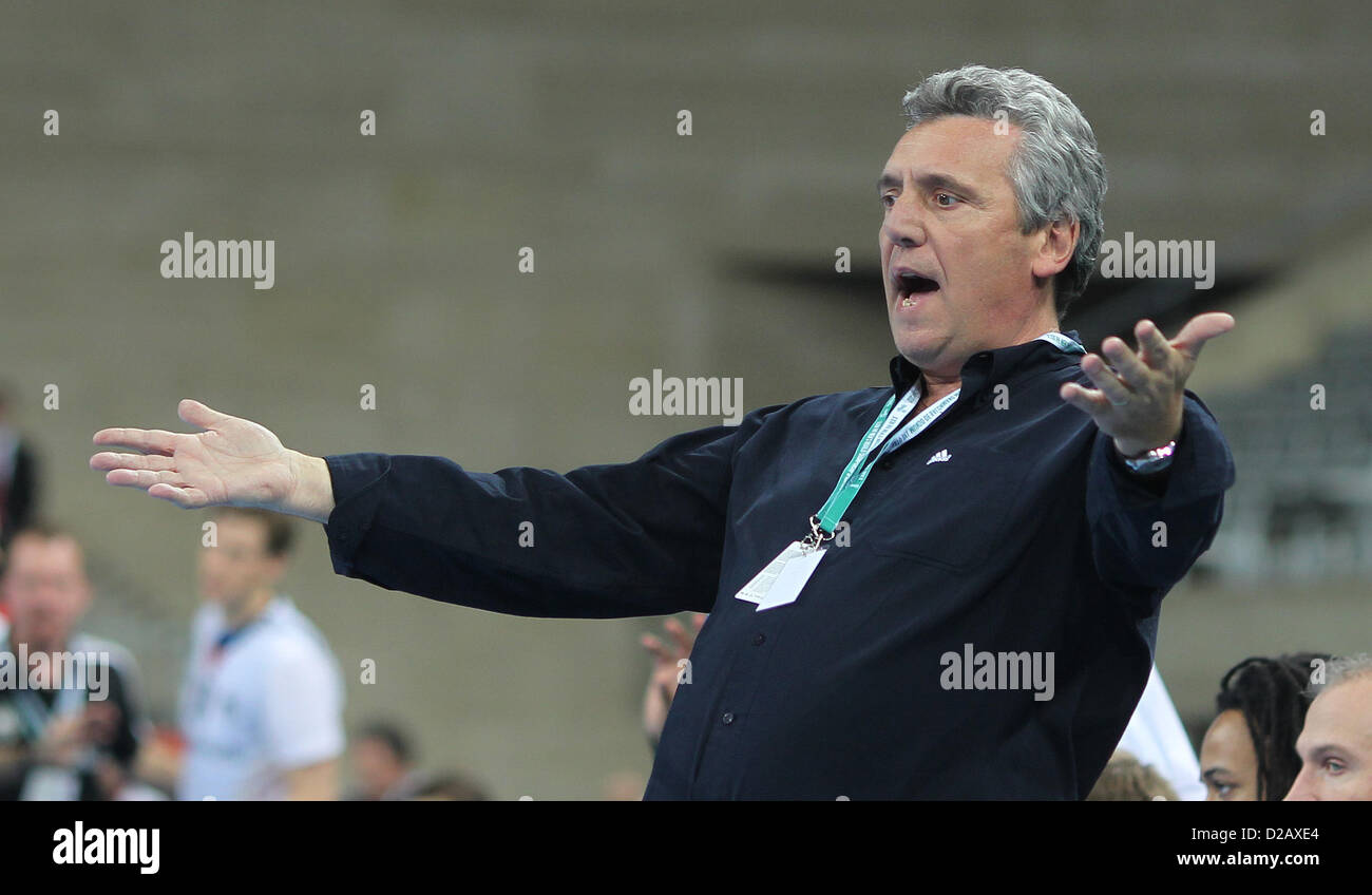 Head coach Claude Onesta of France reacts during the men's Handball World Championships main round match Germany vs France in Barcelona, Spain, 18 January 2013. Photo: Fabian Stratenschulte/dpa  +++(c) dpa - Bildfunk+++ Stock Photo