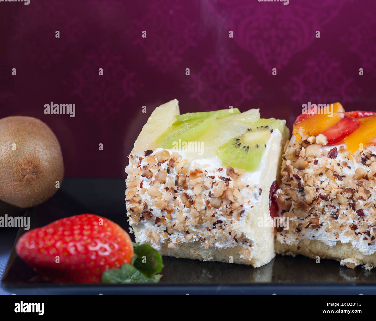 Sponge fruit cake roll hires stock photography and images Alamy