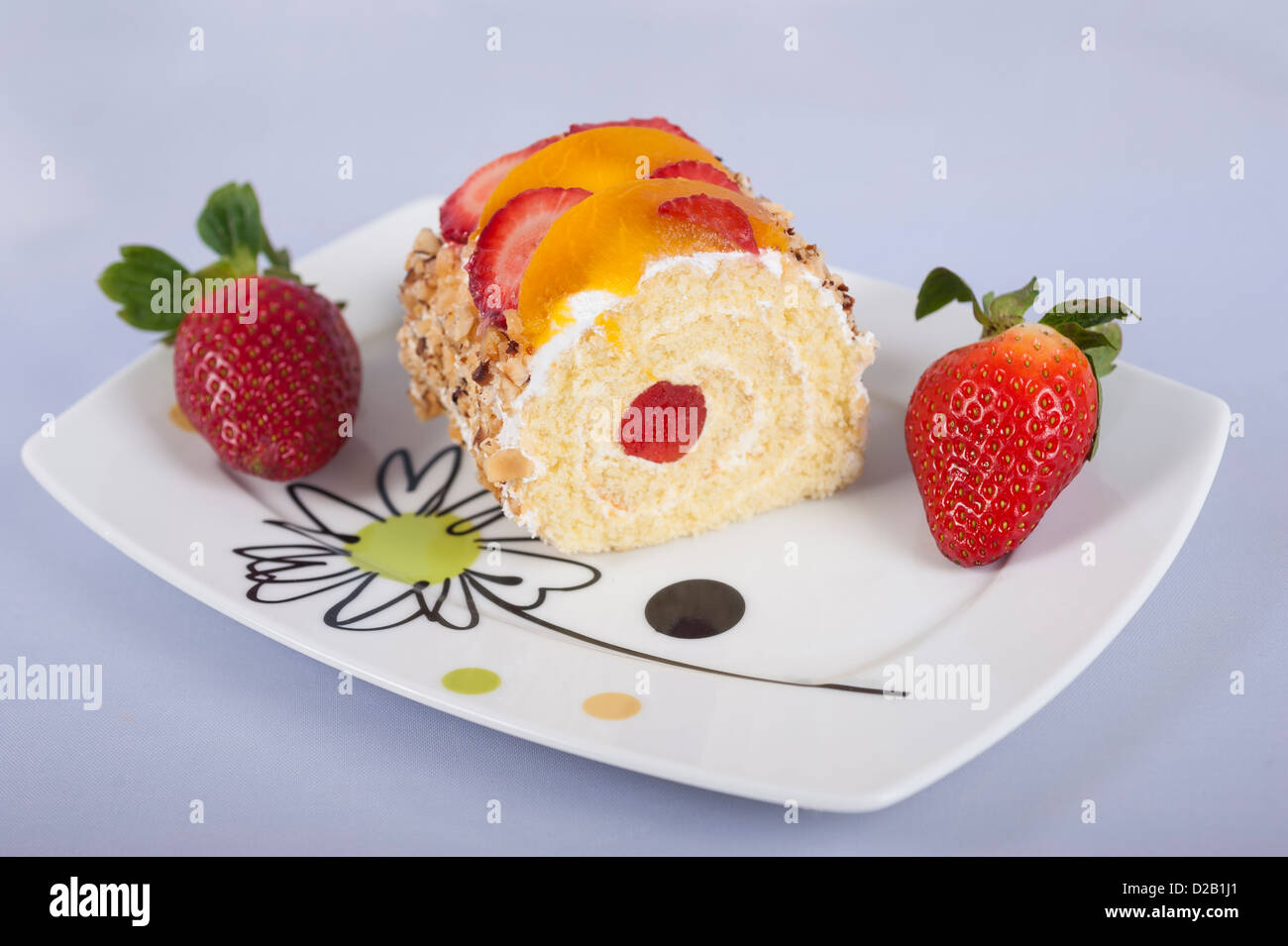 Sponge fruit cake roll hires stock photography and images Alamy