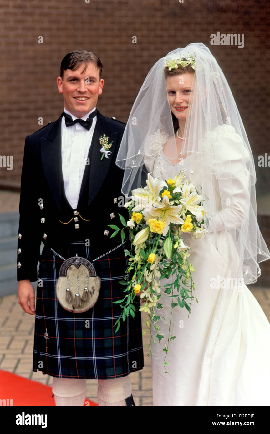 Groom In Kilt Stock Photos Groom In Kilt Stock Images Alamy