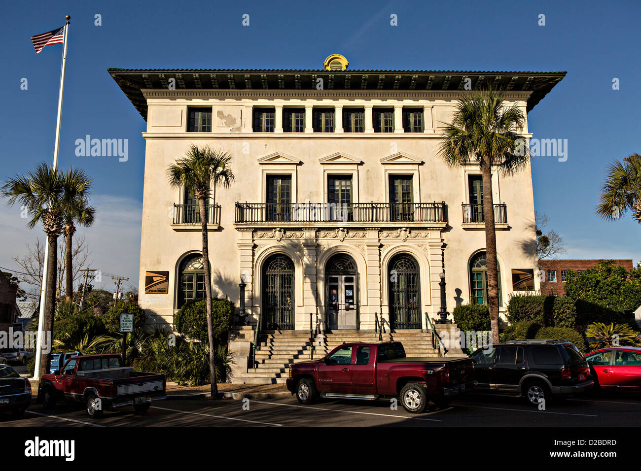 Historic beach street hi-res stock photography and images - Alamy