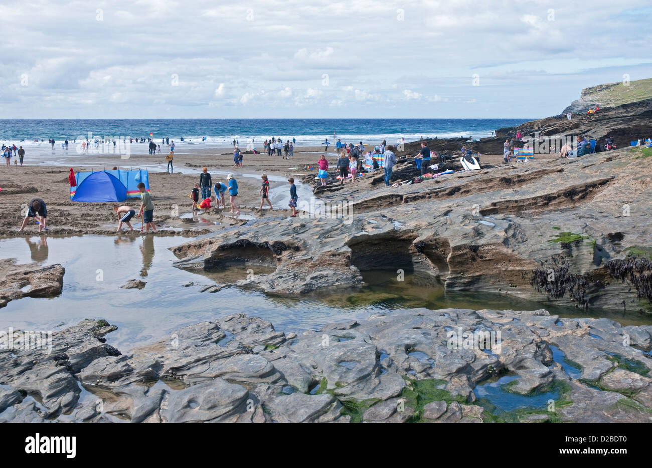 The busy beach at Trebarwith Strand near Tintagel, north Cornwall, south west England, UK Stock Photo