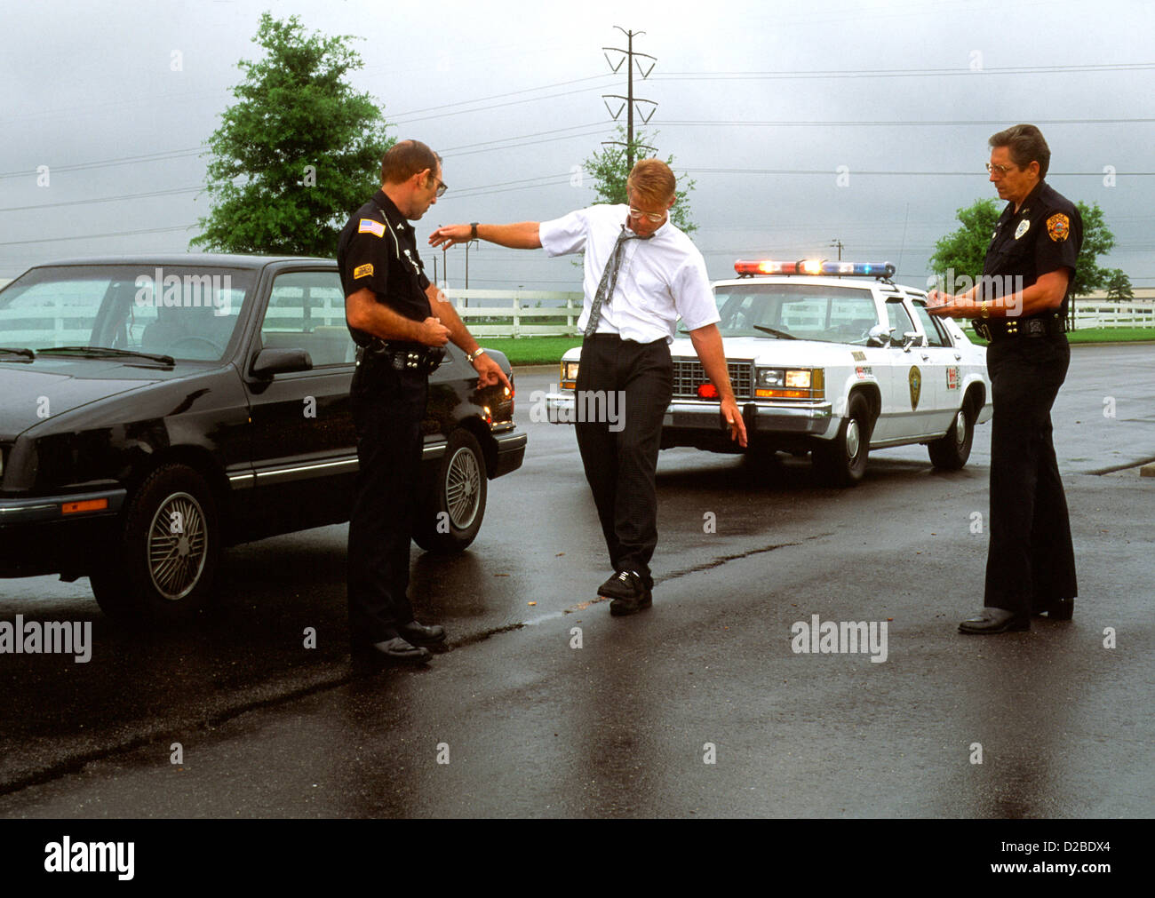 Field sobriety test hires stock photography and images Alamy