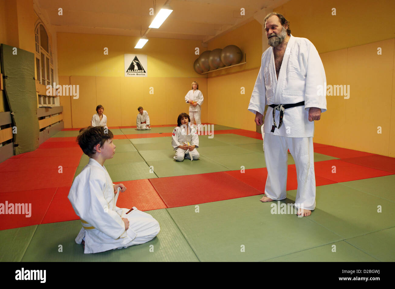 Berlin, Germany, judo teacher gives his students instructions Stock Photo Alamy