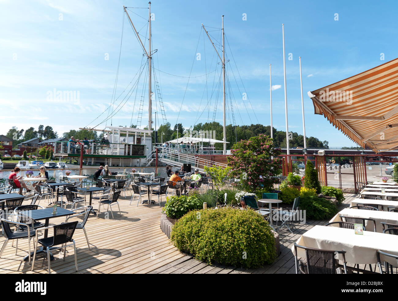 the-restaurant-wilhelm-restaurant-on-the-river-porvoonjoki-in-porvoo