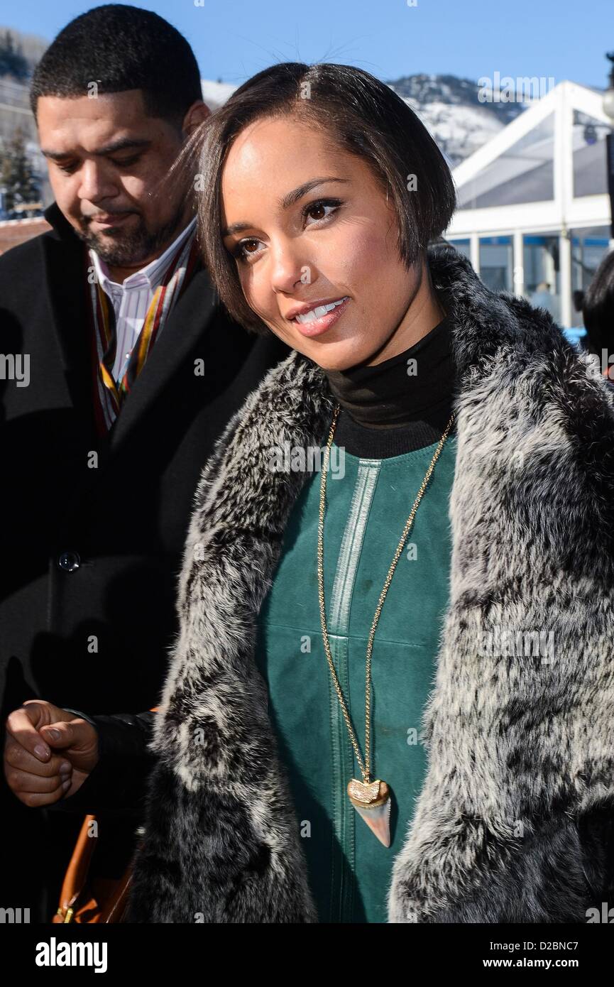 Alicia Keys, enters the Entertainment Weekly portrait studio out and