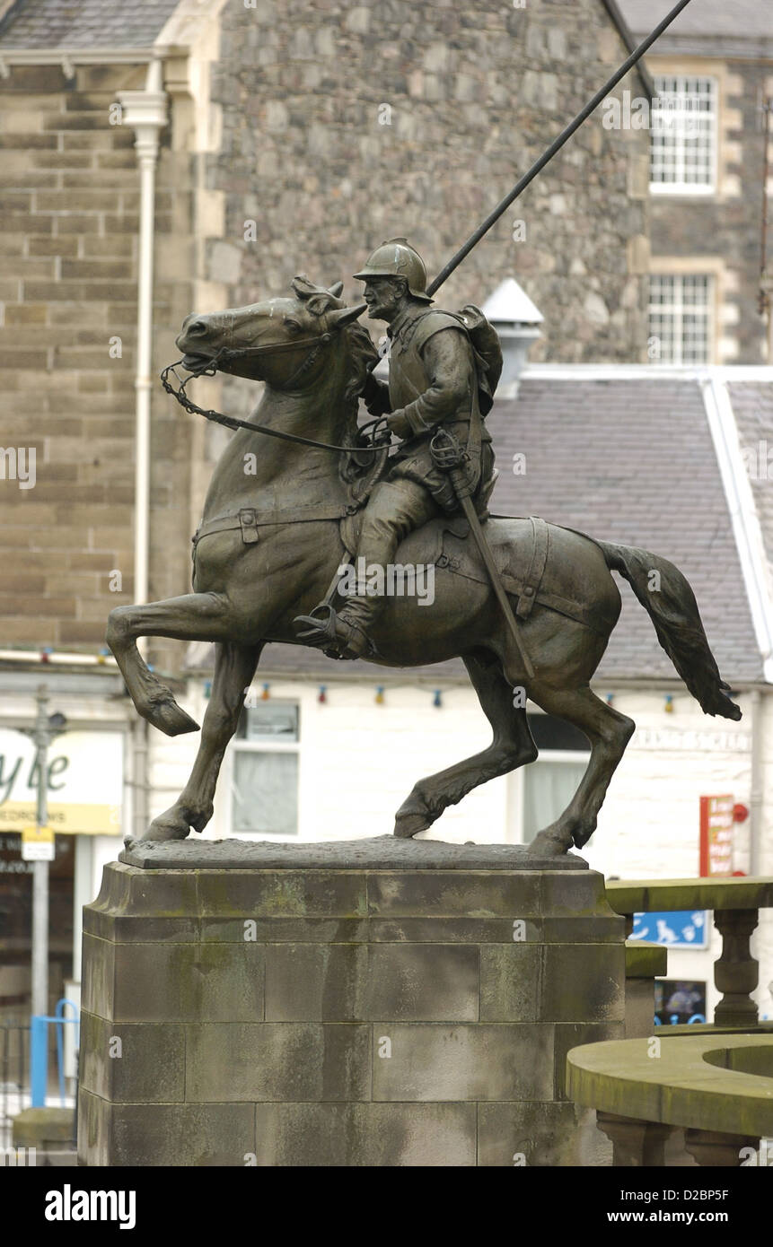 sculptor Thomas John Clapperton ,pictured statue at the Remembrance Memorial in Galashiels by Thomas John Clapperton Stock Photo