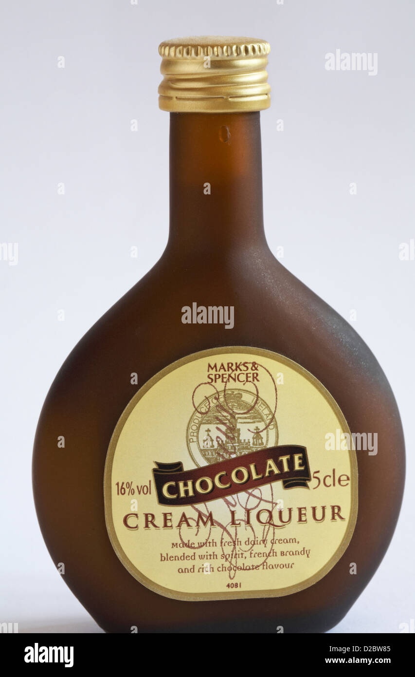 Bottle of chocolate cream liqueur hires stock photography and images