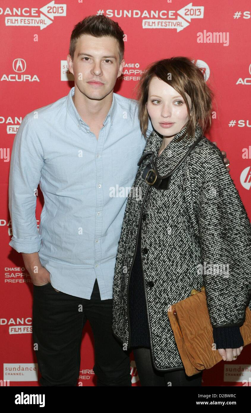 Xavier samuel hi-res stock photography and images - Page 4 - Alamy, image size:845x1390