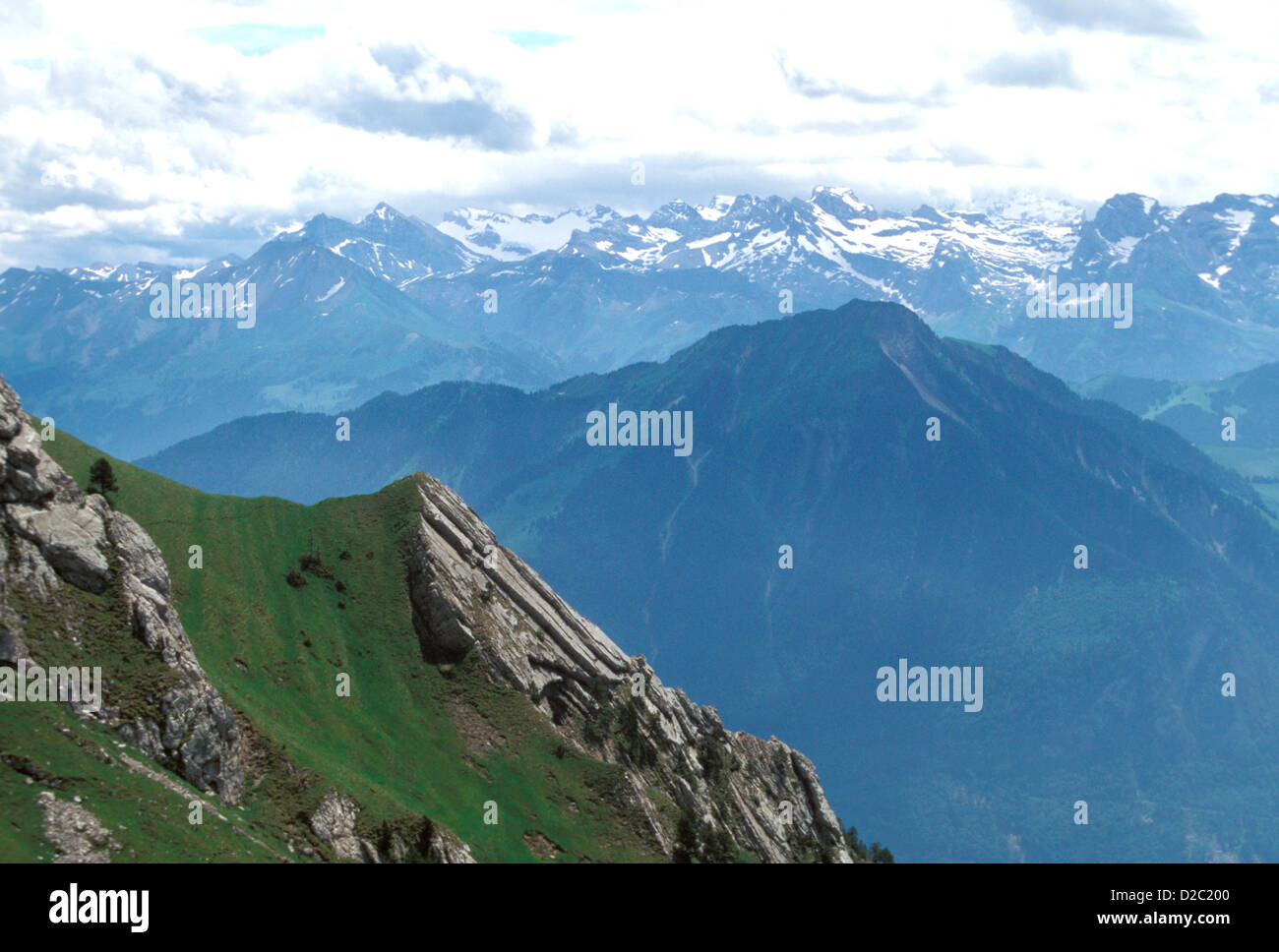 Swiss alps view hi-res stock photography and images - Alamy