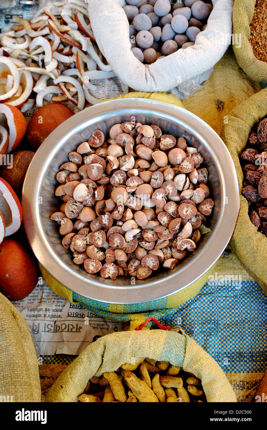 Indian Spice Betel Nut Kept In Jute Bag For Sale In A Market In India Stock Photo