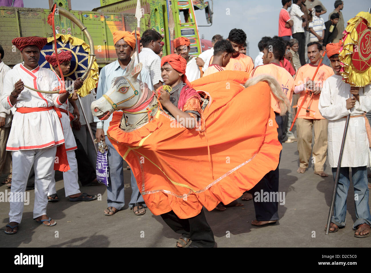 Kachi Ghodi Men Standing In Dummy Horse Performing Ranjasthani Dance Wearing Maratha Costume During Religious Procession India Stock Photo