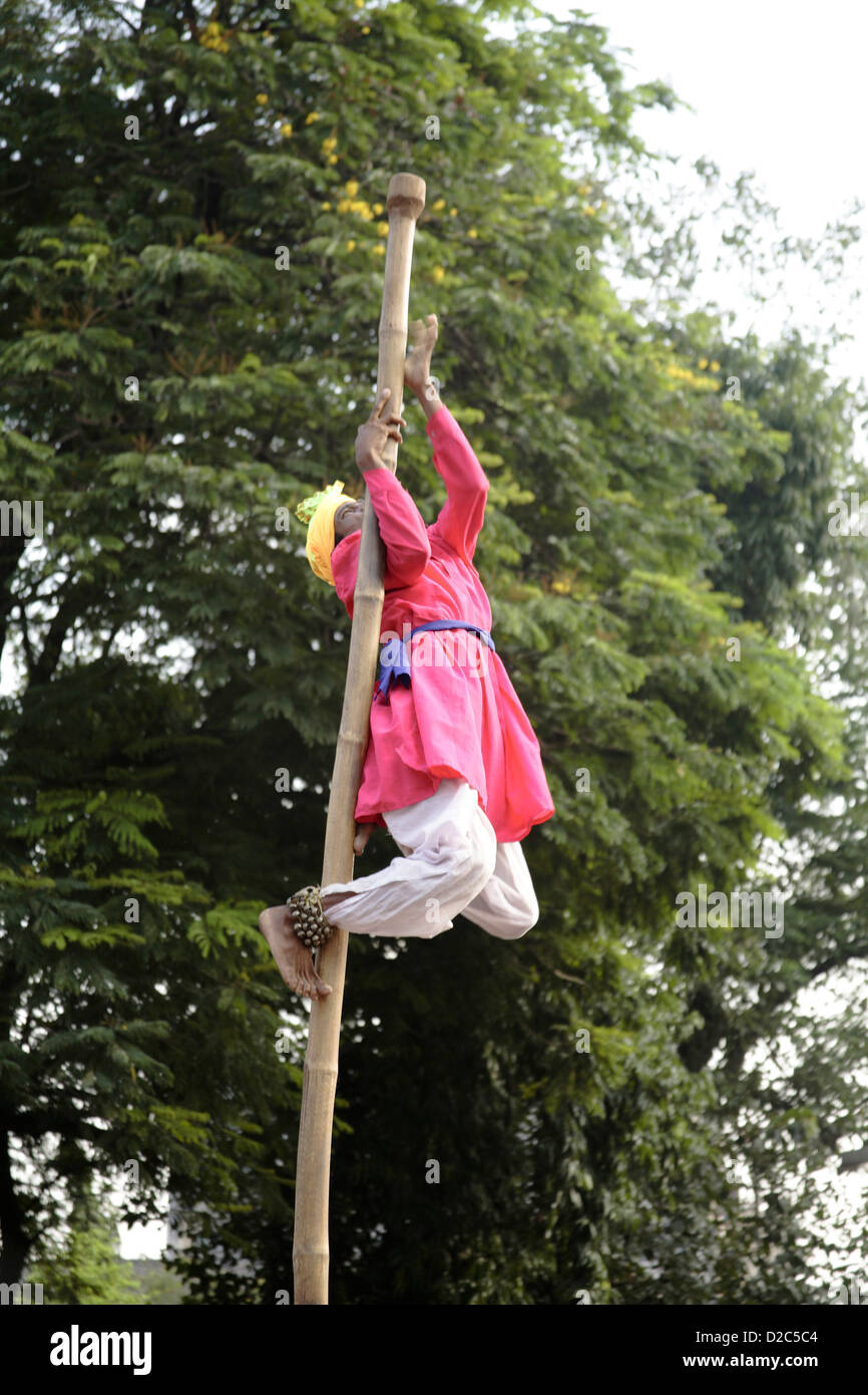Adivasi hi-res stock photography and images - Alamy