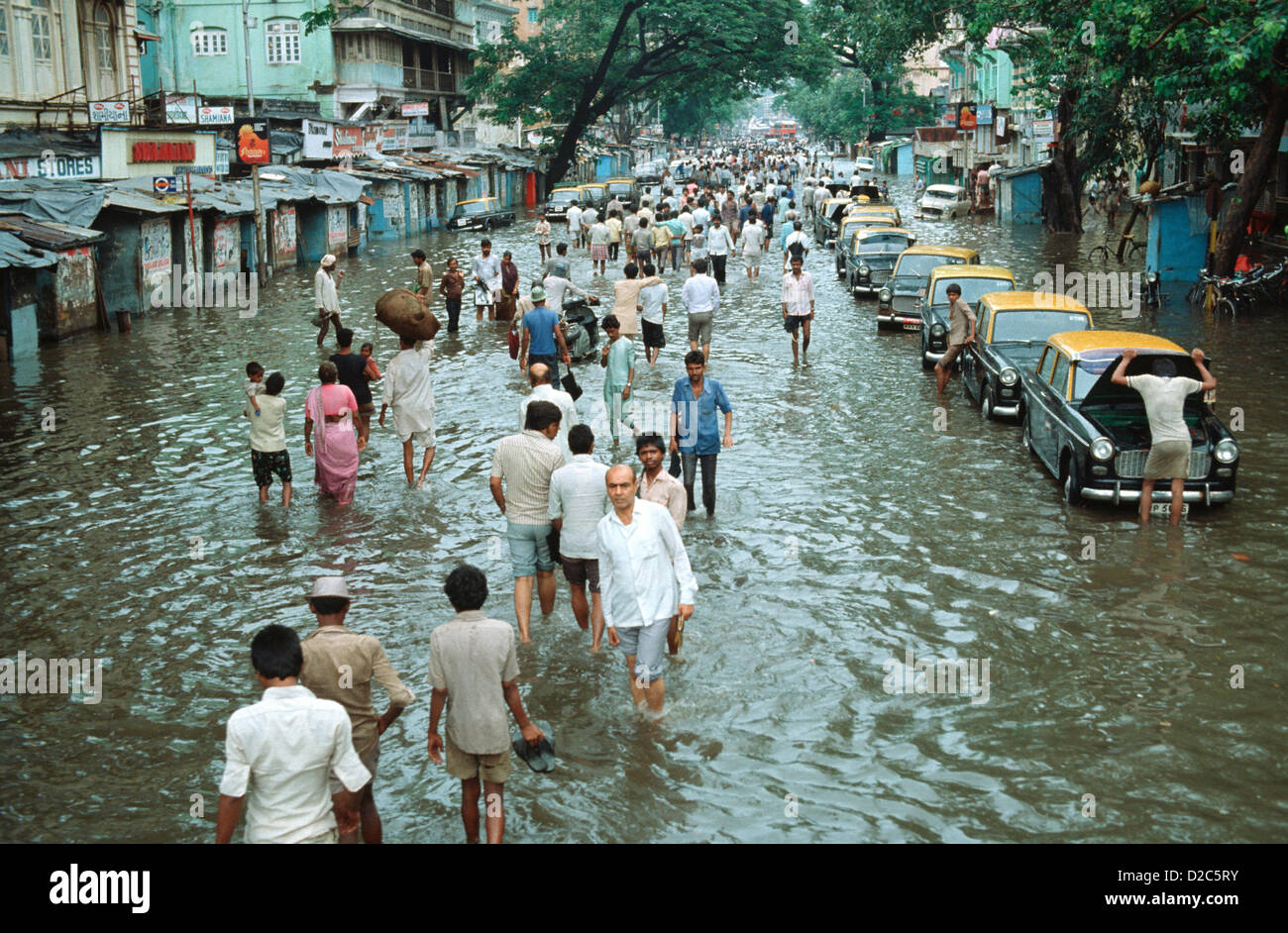 Weather in india hi-res stock photography and images - Alamy