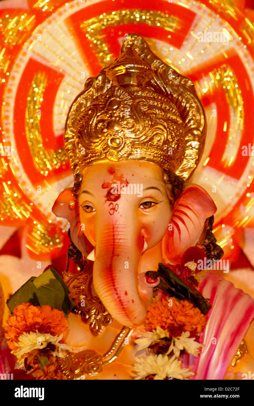 Head lord ganesh elephant headed god hindu hi-res stock photography and ...
