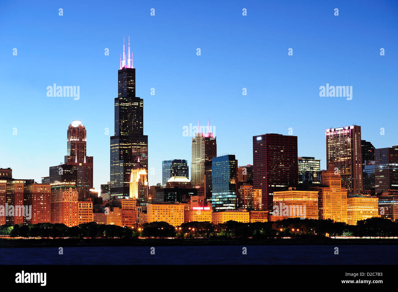 Chicago city downtown urban skyline at dusk with skyscrapers over Lake ...