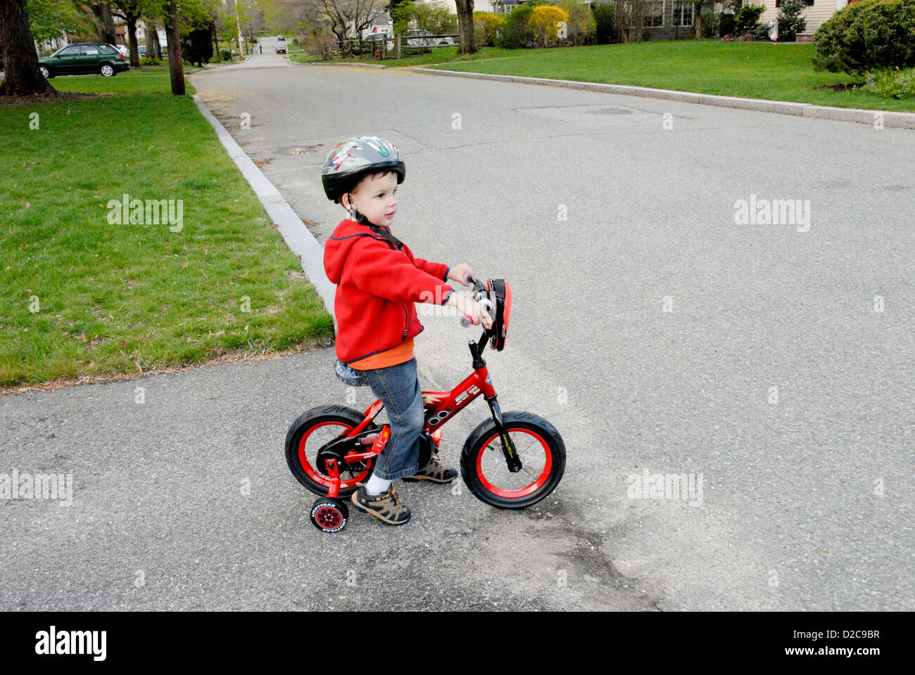 bicycle with training wheels for 3 year old