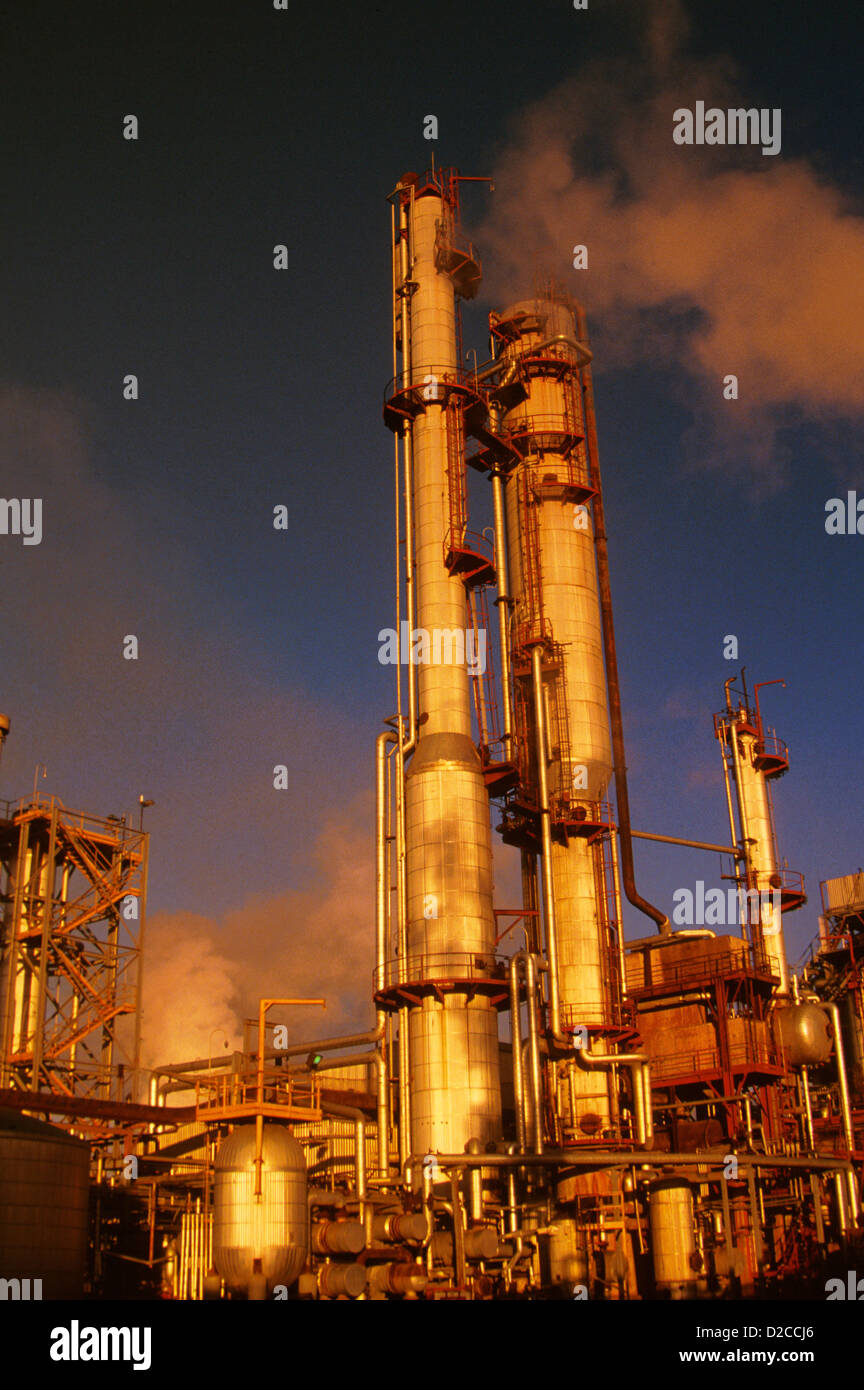 Oil Refinery Overview Of Plant Stock Photo - Alamy