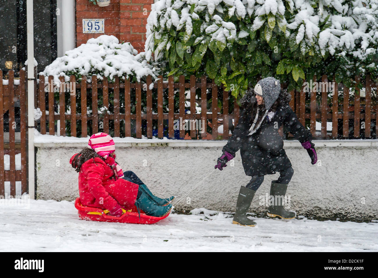 The snow falls in the Clapham Common area and the toboggans are out in
