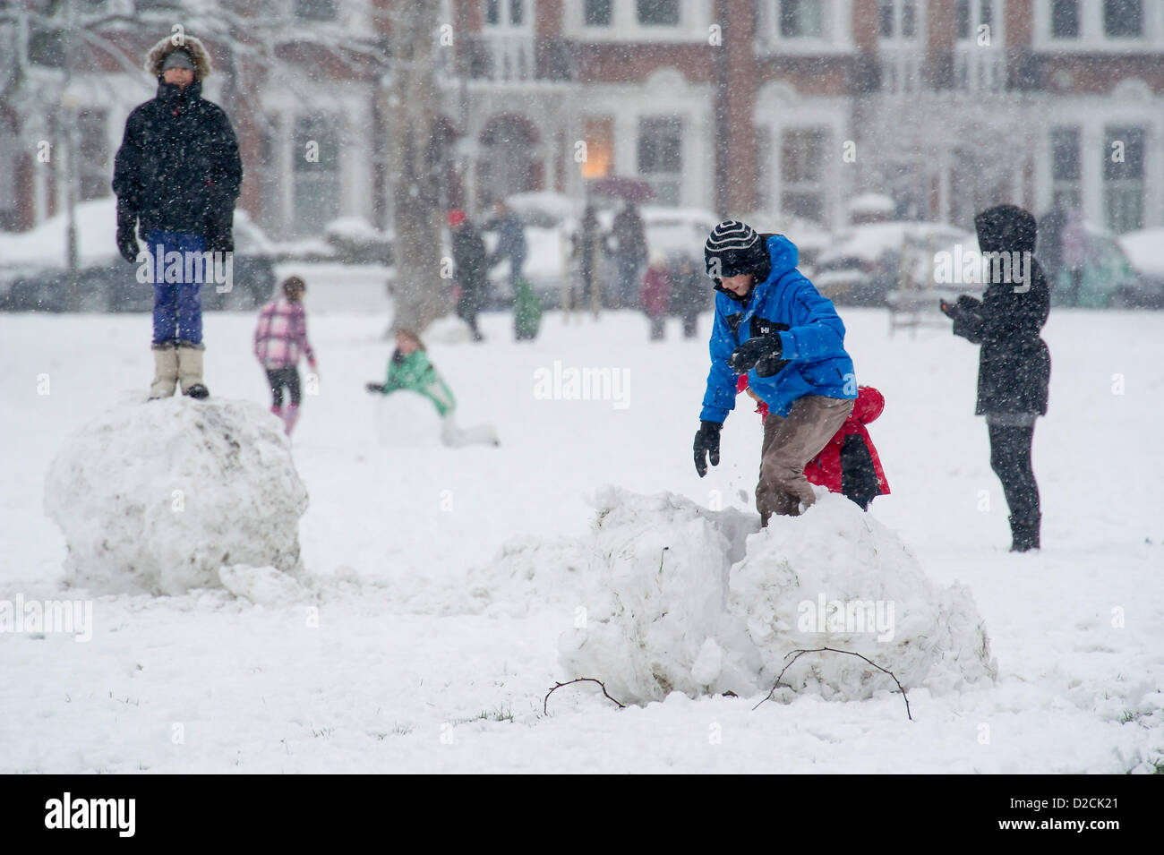 The snow falls in the Clapham Common area and the toboggans are out in