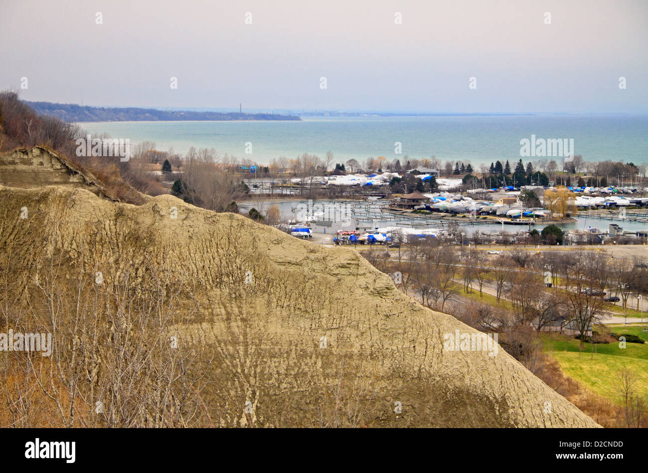 Landscape with eroded Scarborough Bluffs and Bluffers Park Yacht Club and marinas Stock Photo