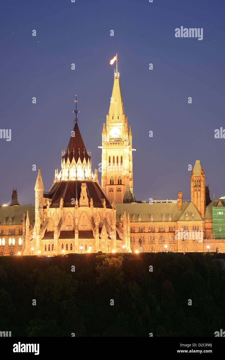 Parliament Hill building at night in Ottawa, Canada Stock Photo