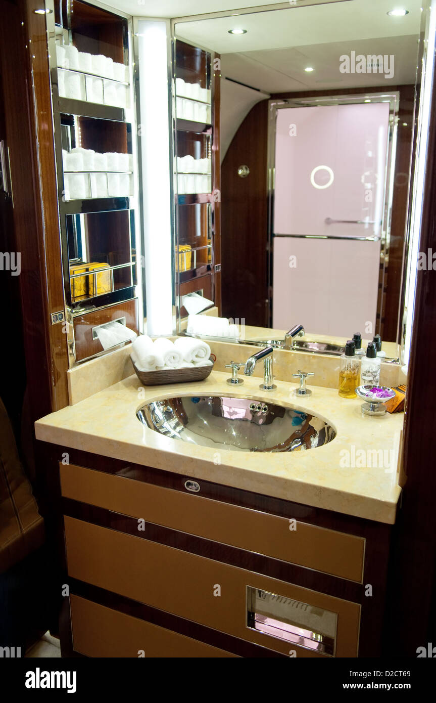 Interior of luxurious corporate airplane Bathroom Stock Photo Alamy