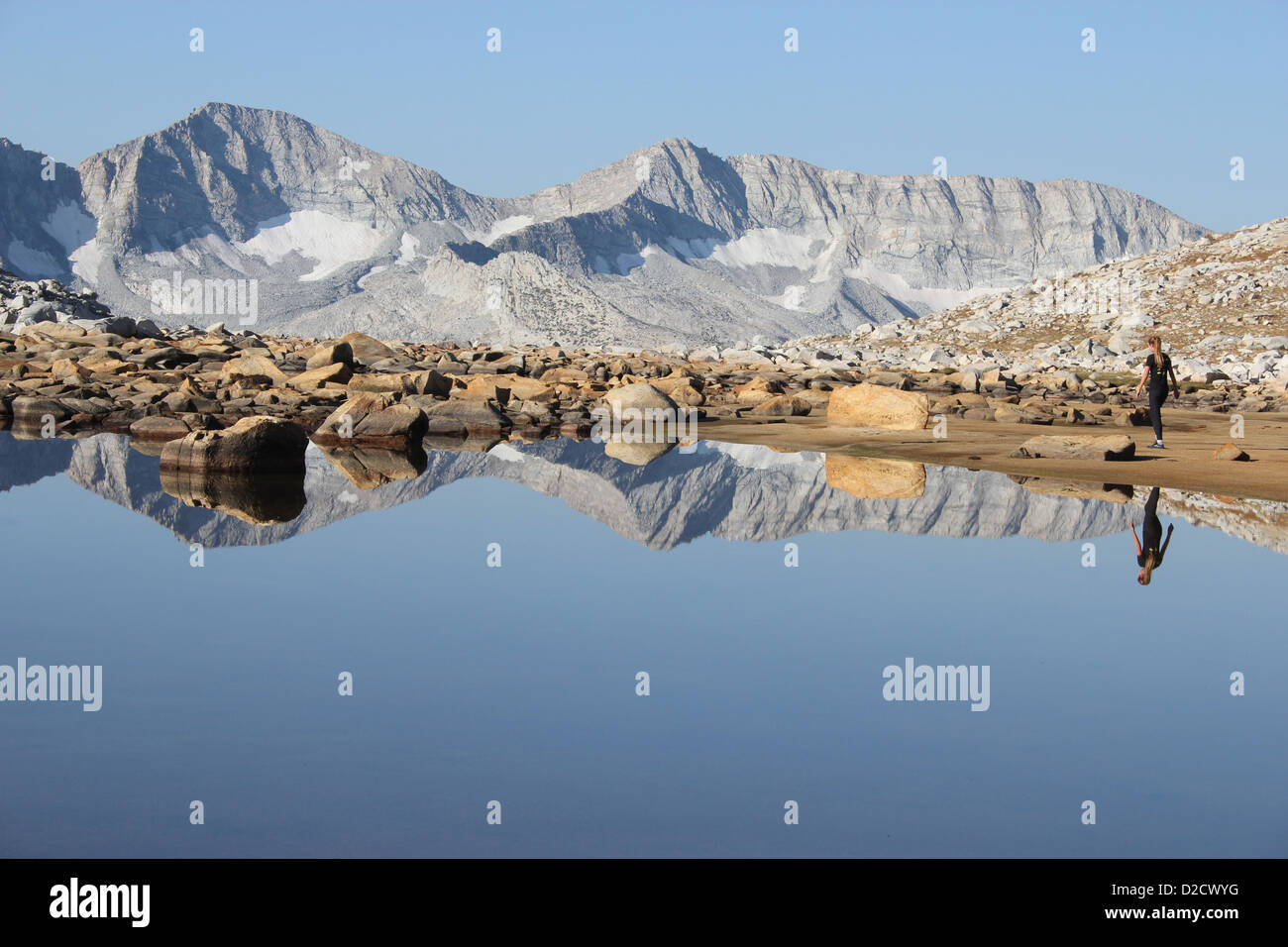 Sierra lake hi-res stock photography and images - Alamy