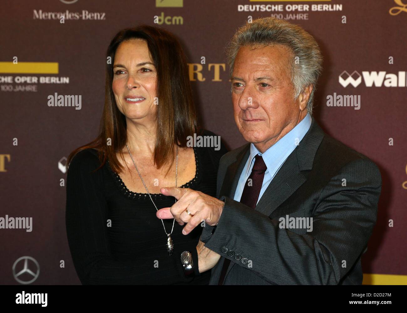 Dustin Hoffman with his wife Lisa Gottsegen attend to Germany's