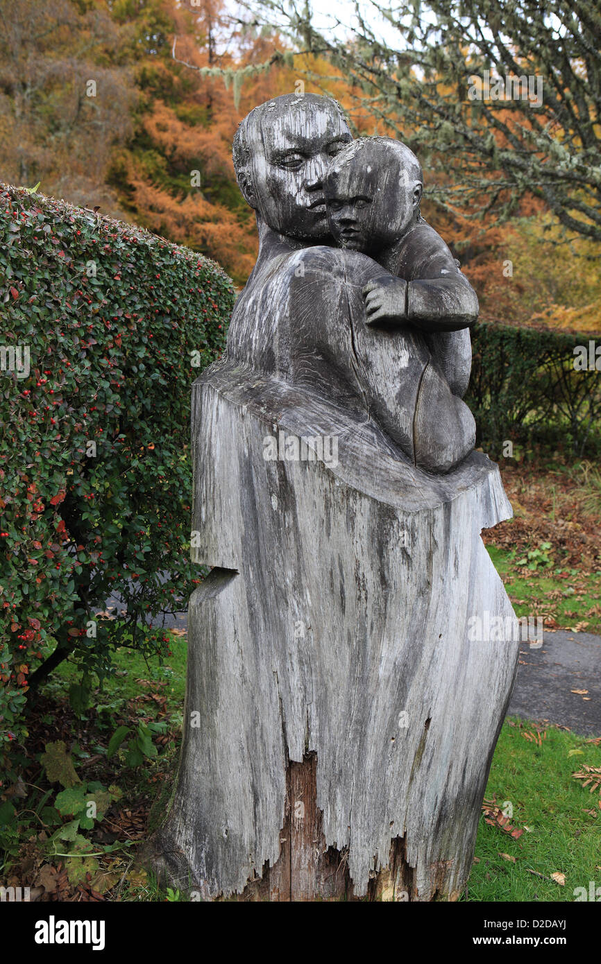 Wood carving from a tree trunk at the Queen's View at Loch Tummel in