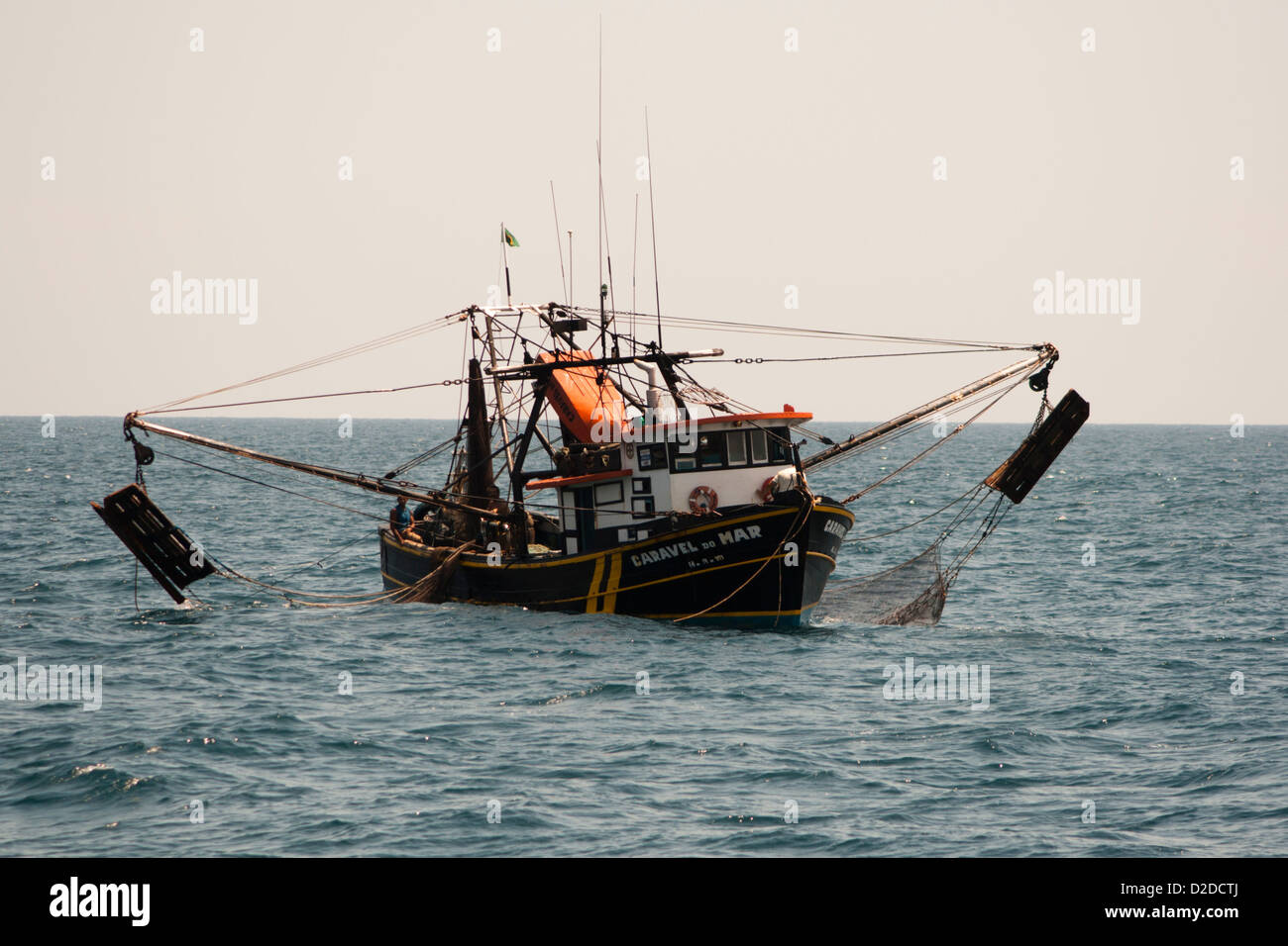 Comercial fishing boat hi-res stock photography and images - Alamy