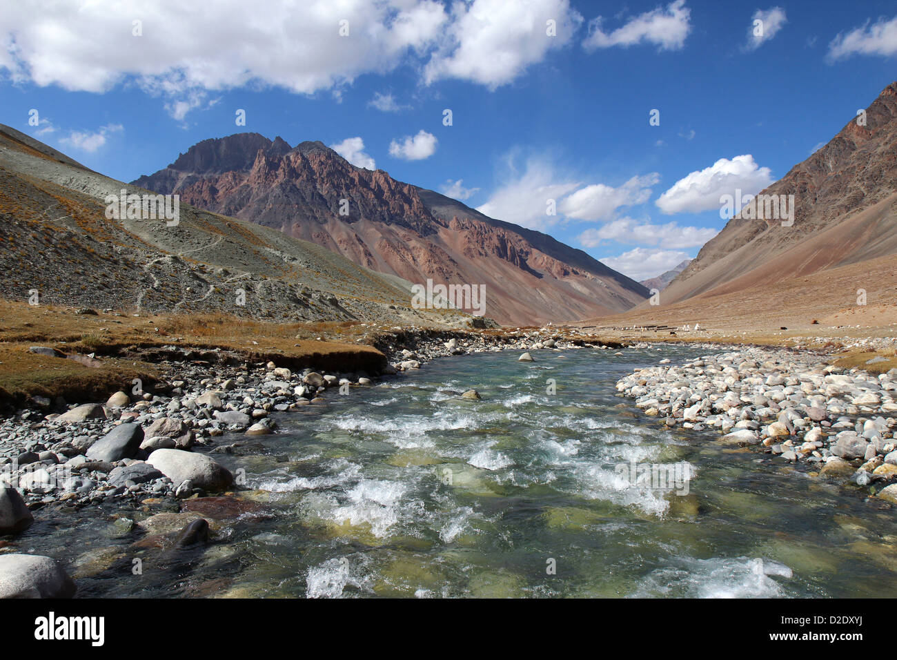 Himalayan river clouds hi-res stock photography and images - Alamy