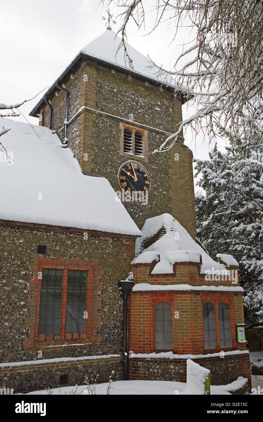 St Giles the Abbot church in Farnborough Kent covered in snow Stock Photo Alamy