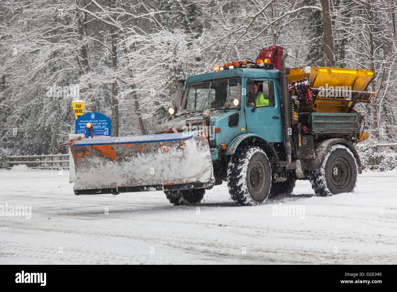 Snowplow lorry hires stock photography and images Alamy