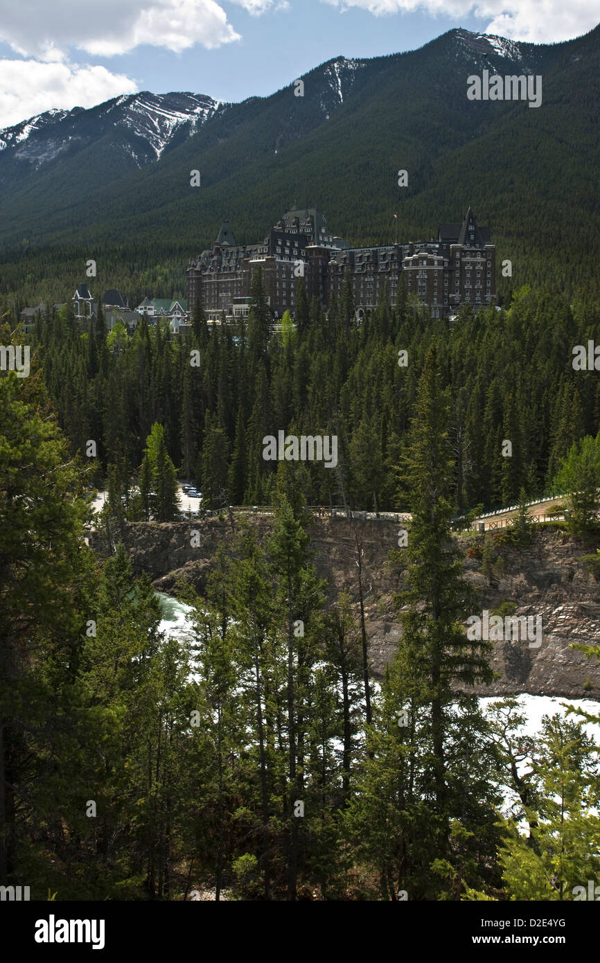 FAIRMONT BANFF SPRINGS HOTEL FROM SURPRISE POINT BOW RIVER BANFF ...
