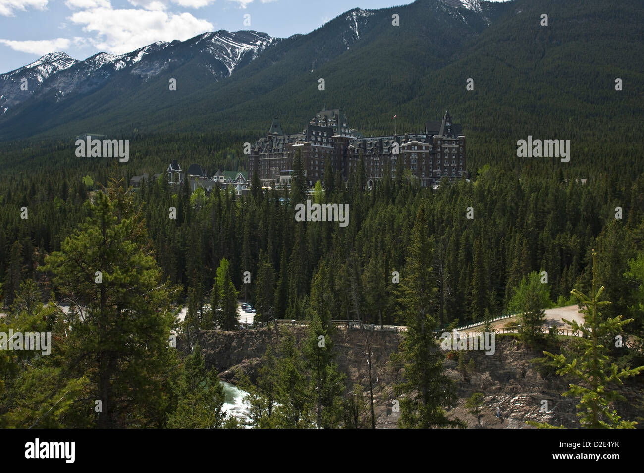 Fairmont banff springs hotel hi-res stock photography and images - Alamy