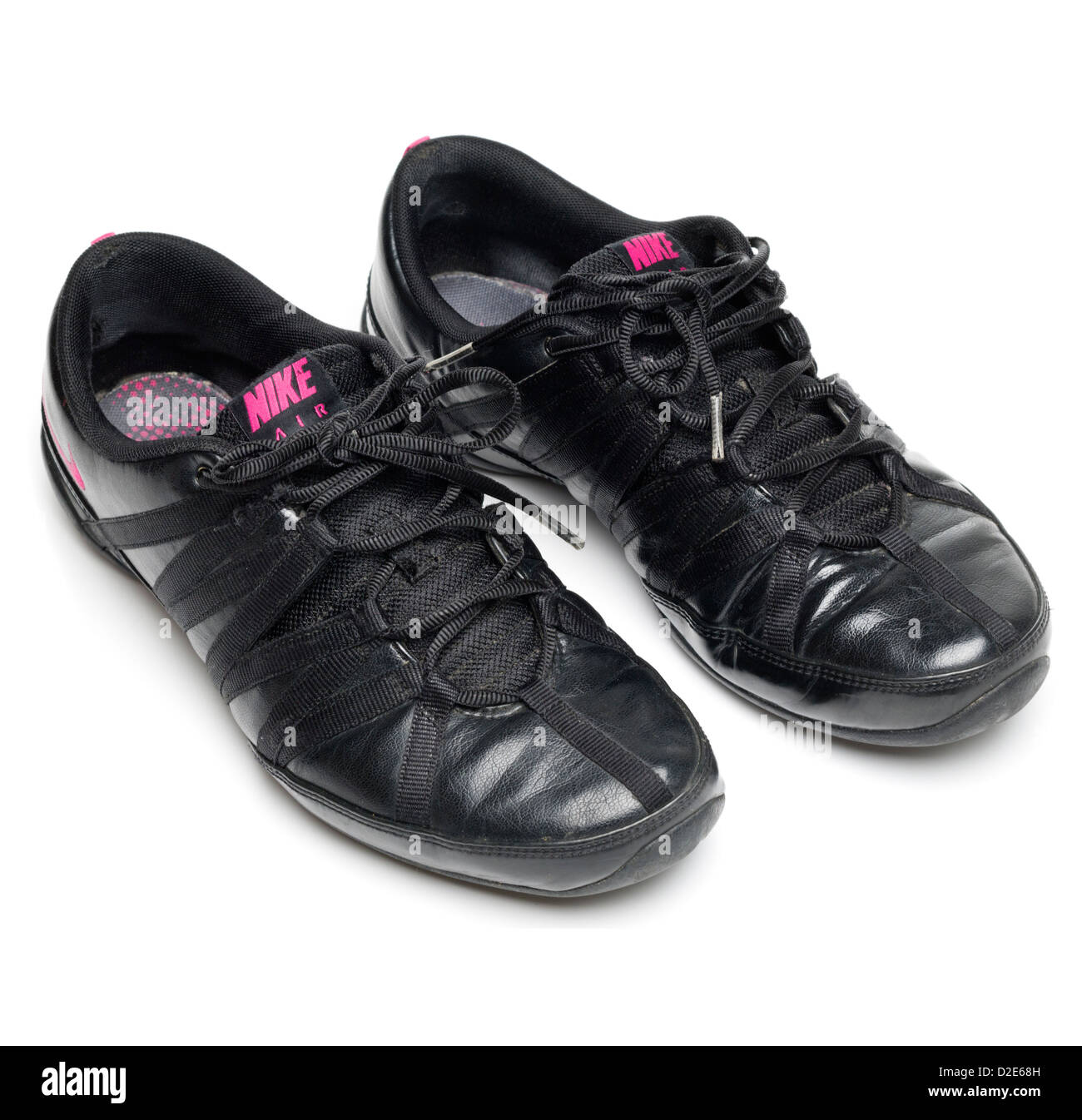 all black leather nike shoes womens