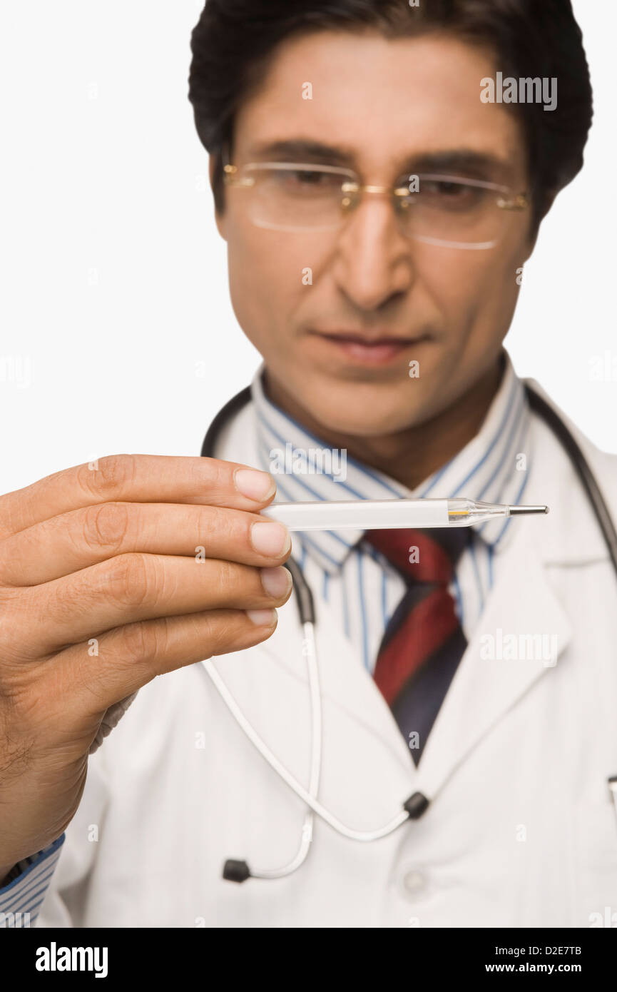 Reading a thermometer hires stock photography and images Alamy