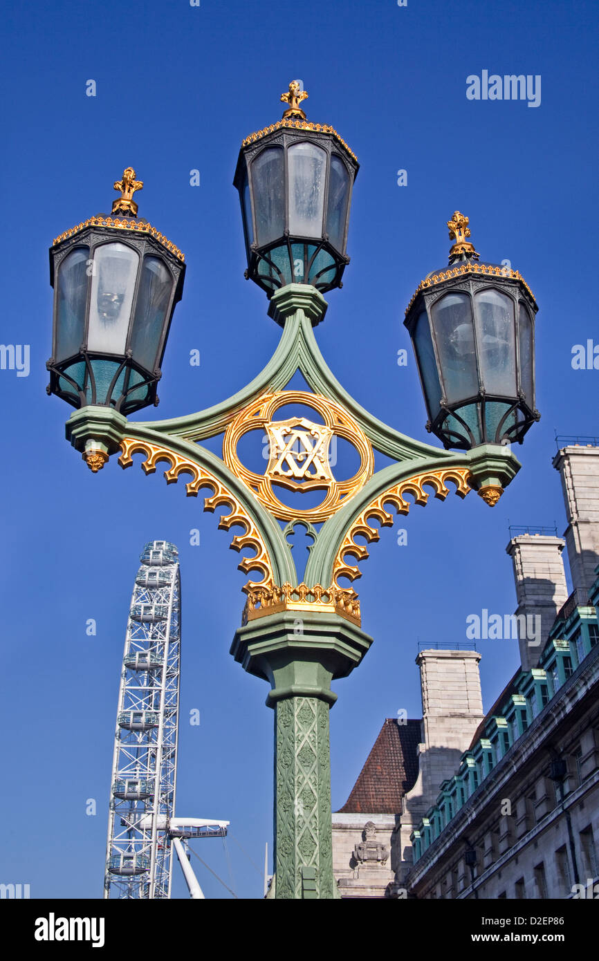 Ornate lamp standard hires stock photography and images Alamy