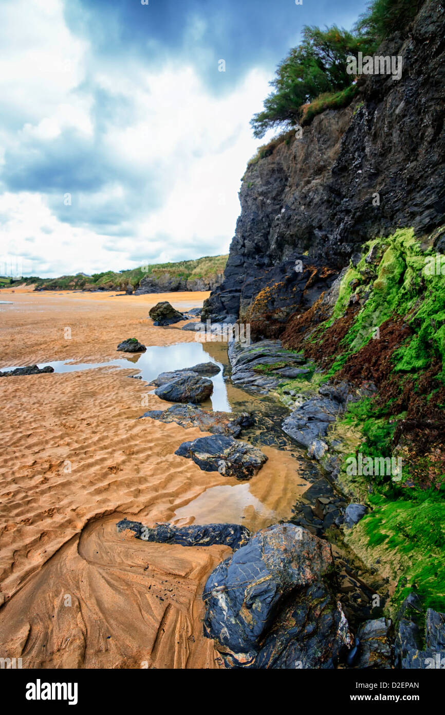 Cliffs and rock pool, Harlyn Bay, Cornwall, England Stock Photo Alamy
