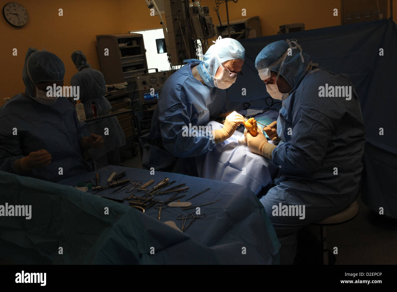Reportage in the orthopedic surgery department at Saint Joseph hospital