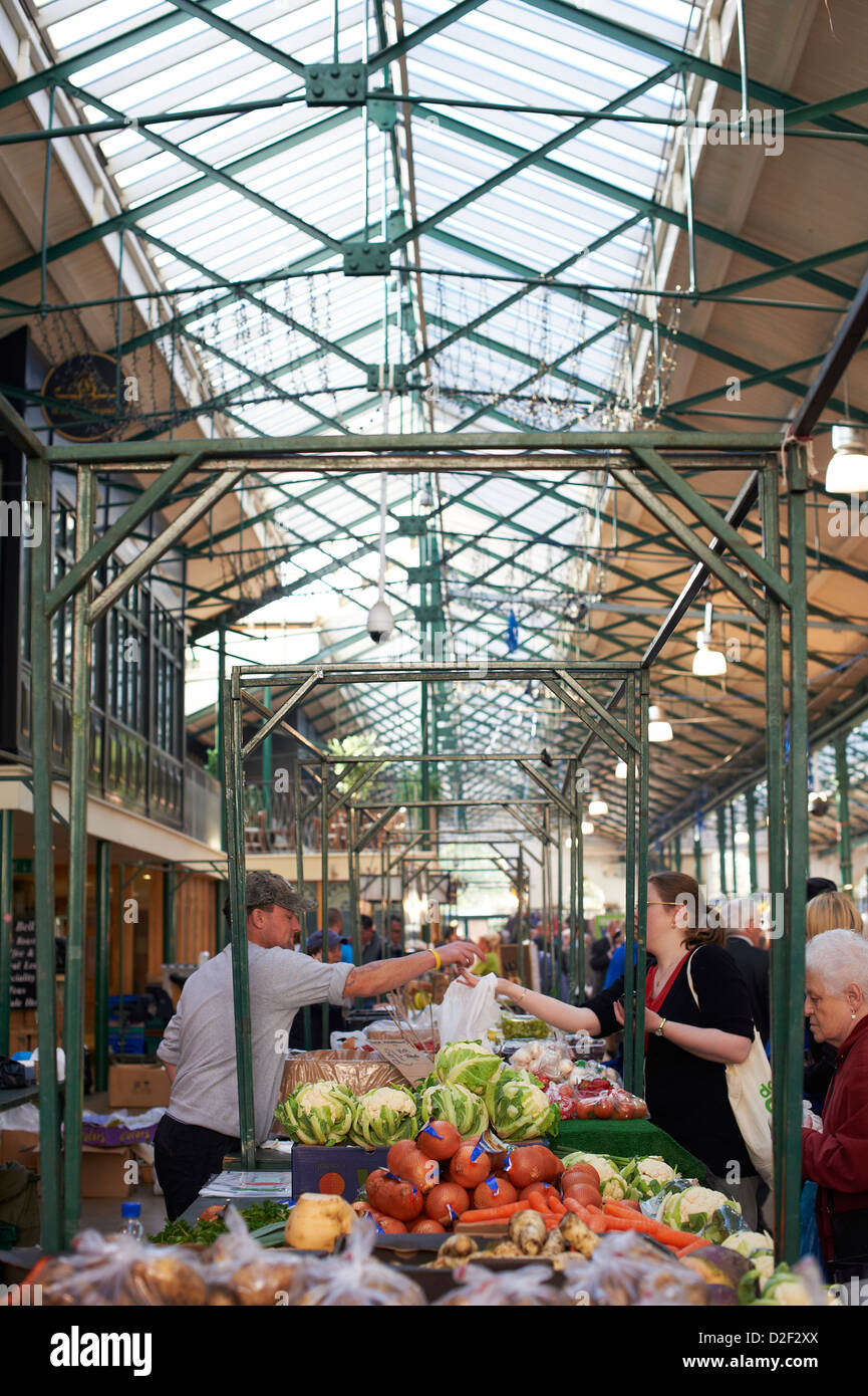 St market hires stock photography and images Alamy